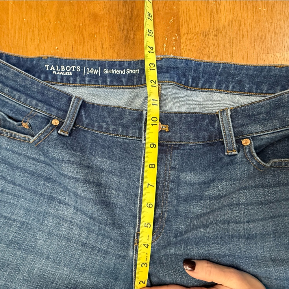 Talbots Dark Washed Denim Girlfriend Jean Shorts 14W - Picture 7 of 8